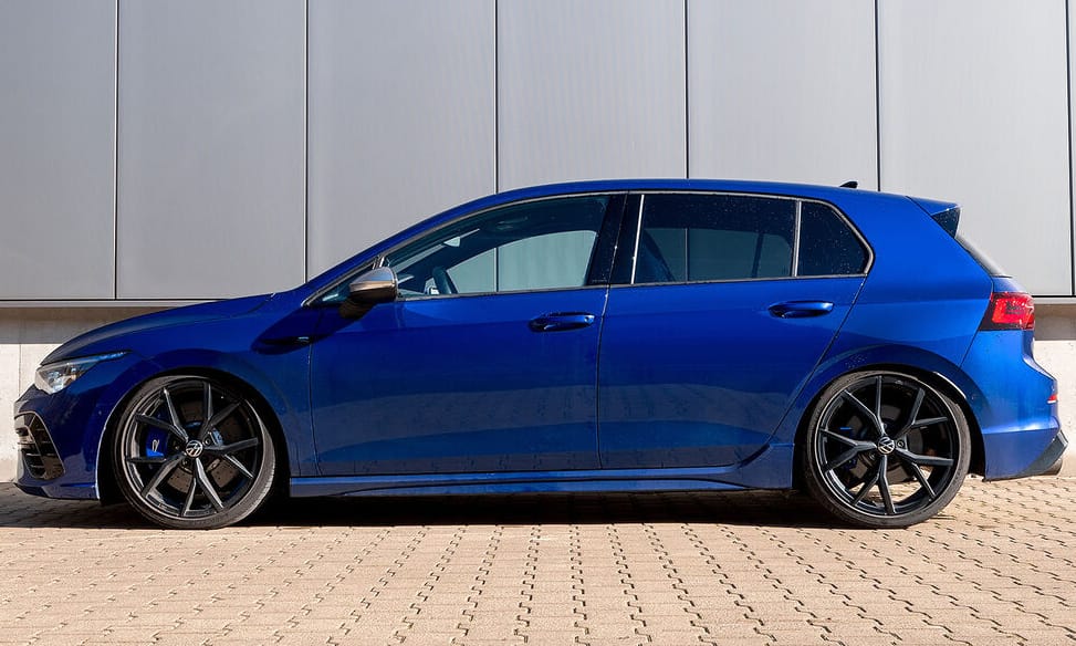 Látványos ültetést kapott a valaha készült legerősebb VW Golf