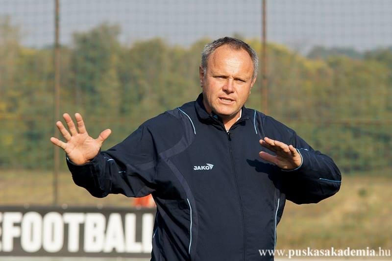 A Dunába szórják az FTC edzőjének hamvait