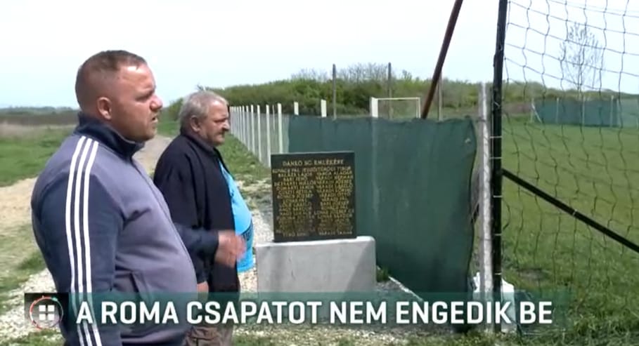 A falusi focicsapat szerint azért nem kapnak pályát, mert romák