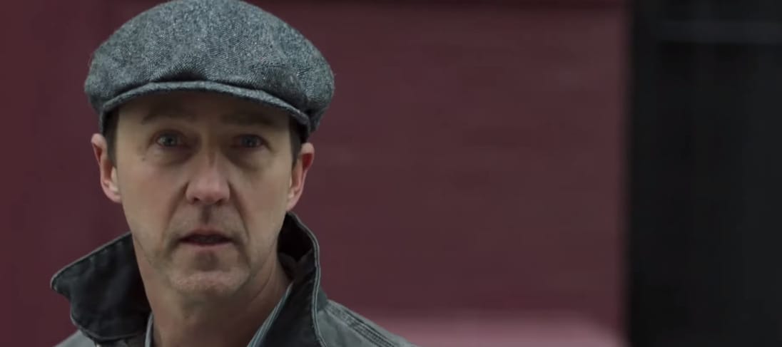 A Tourette-szindrómás Edward Norton lemerül az alvilág bugyraiba