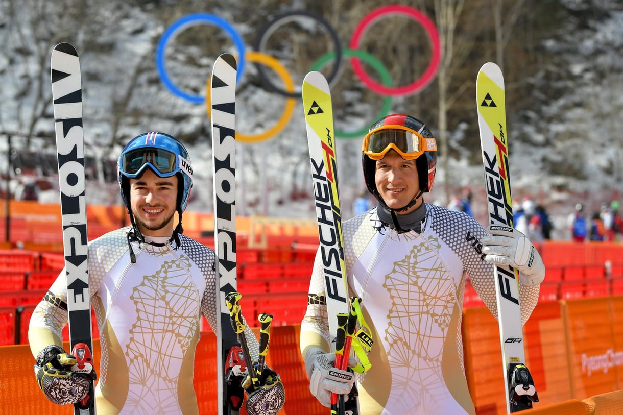 Kézfejéhez ragasztották a magyar síző botját, úgy versenyzett az olimpián