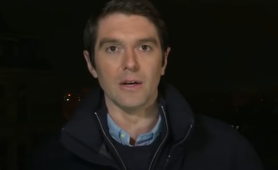 Sebesült brit újságíró: Átkozottul szerencsés vagyok, hogy itt lehetek