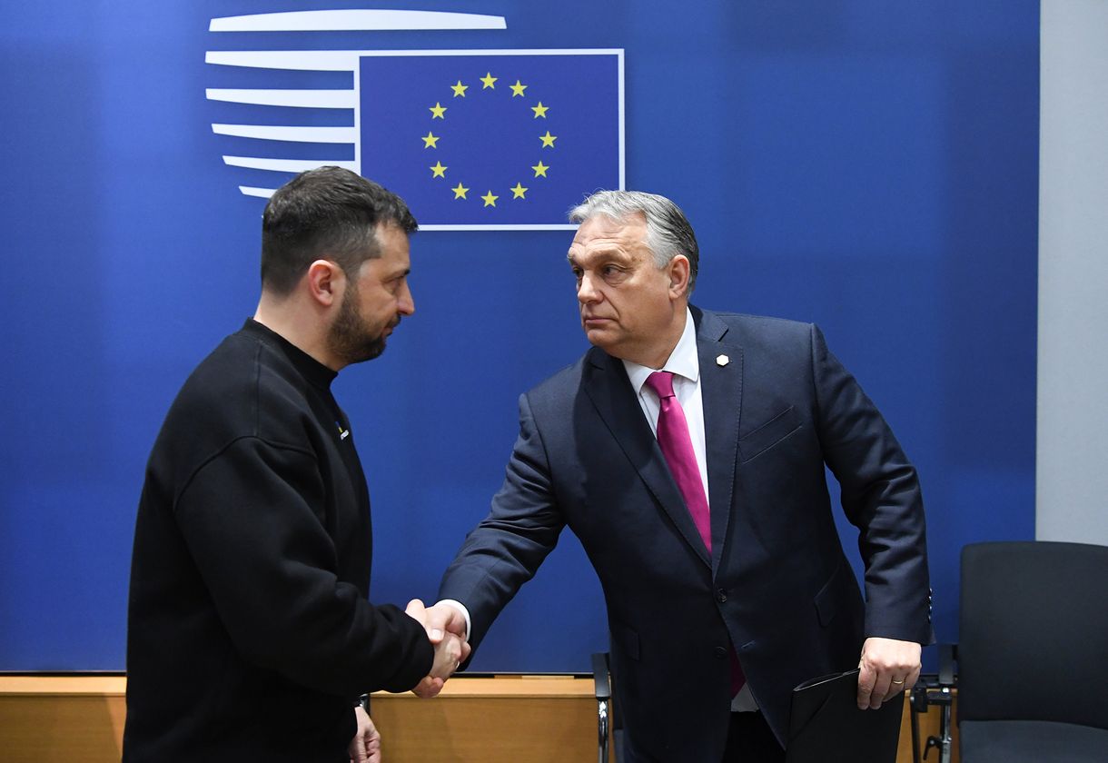 Neue Zürcher Zeitung: Orbán Viktor titokban segít Ukrajnának