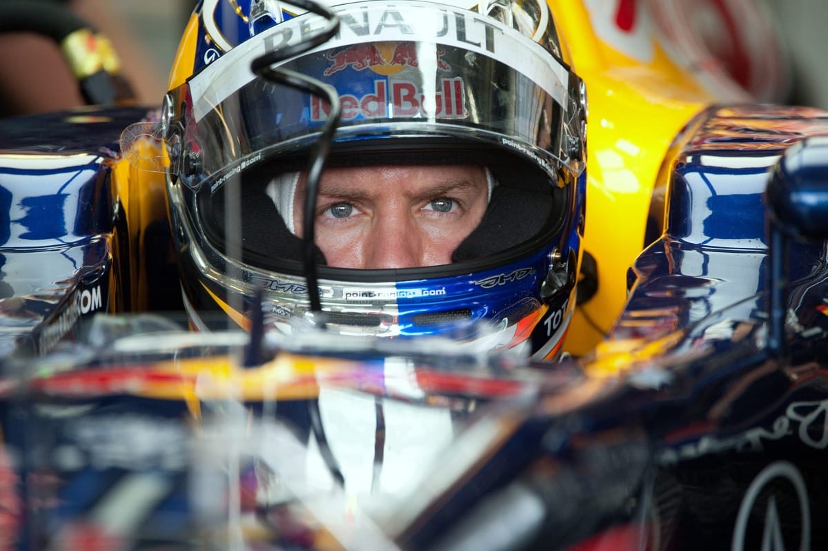 A Red Bull még nem hűtötte be a pezsgőt Vettelnek