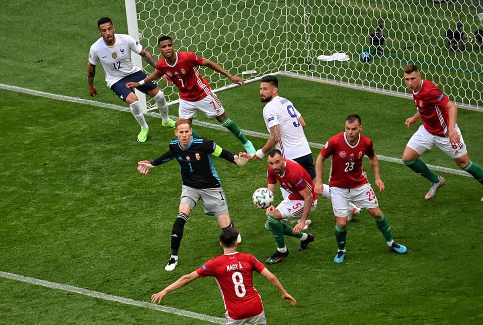 Dán elődöntő, magyar-francia döntetlen, lengyel, orosz és török égés – ezek voltak az Eb legnagyobb meglepetései és legcsúnyább bukásai