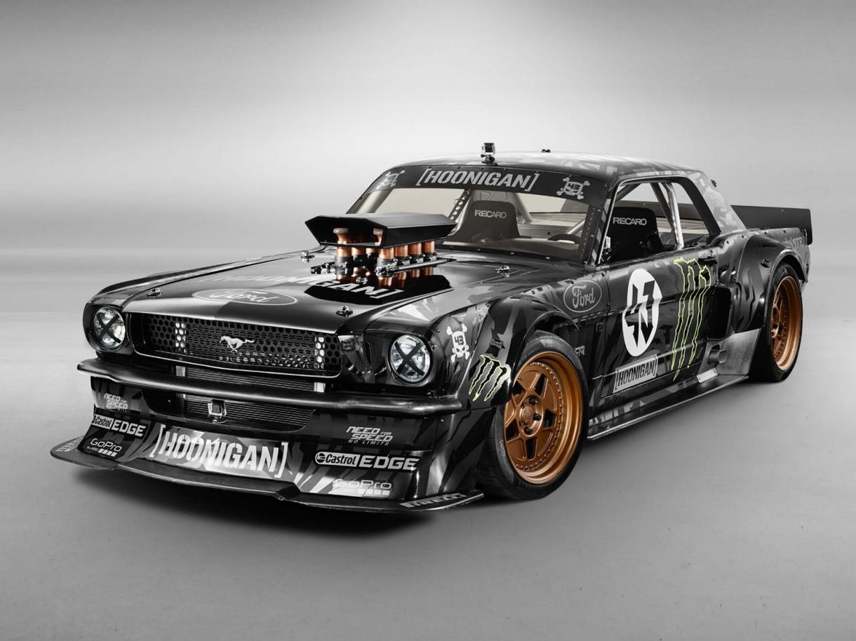 Ken Block új játékszere egy 865 lóerős veterán Mustang