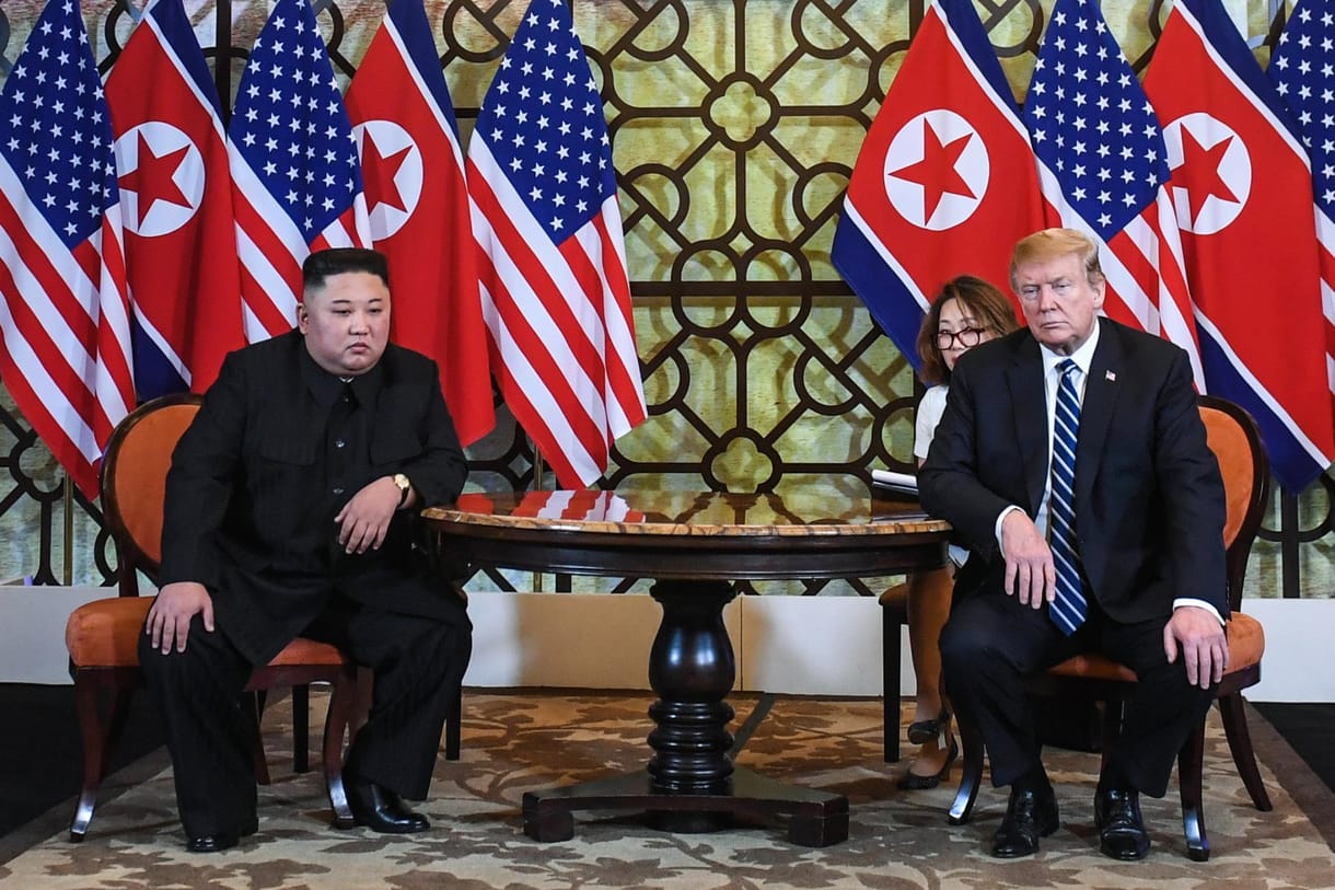 Trump a demilitarizált övezetben találkozik Kim Dzsong Unnal, a dél-koreai elnök is elkíséri