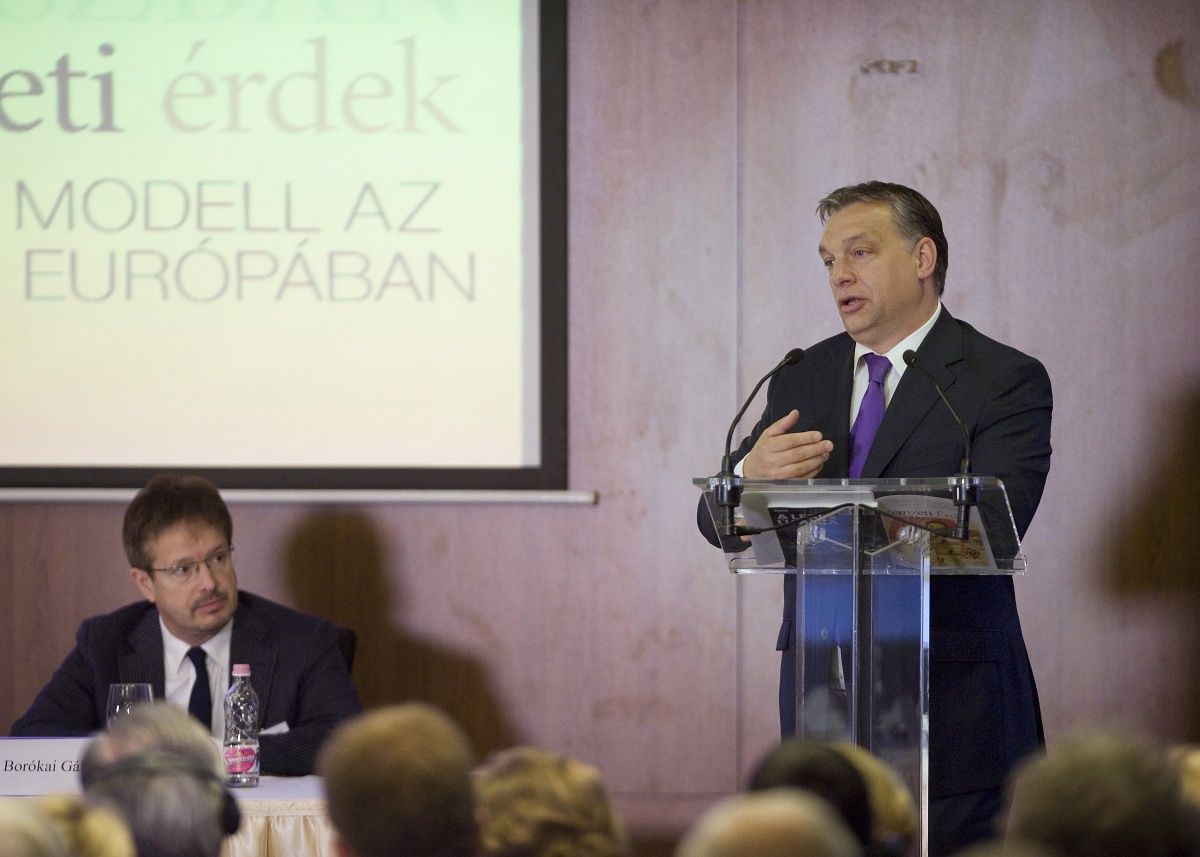 Orbán: a napfényre hoztuk az országot az árnyékos gödörből