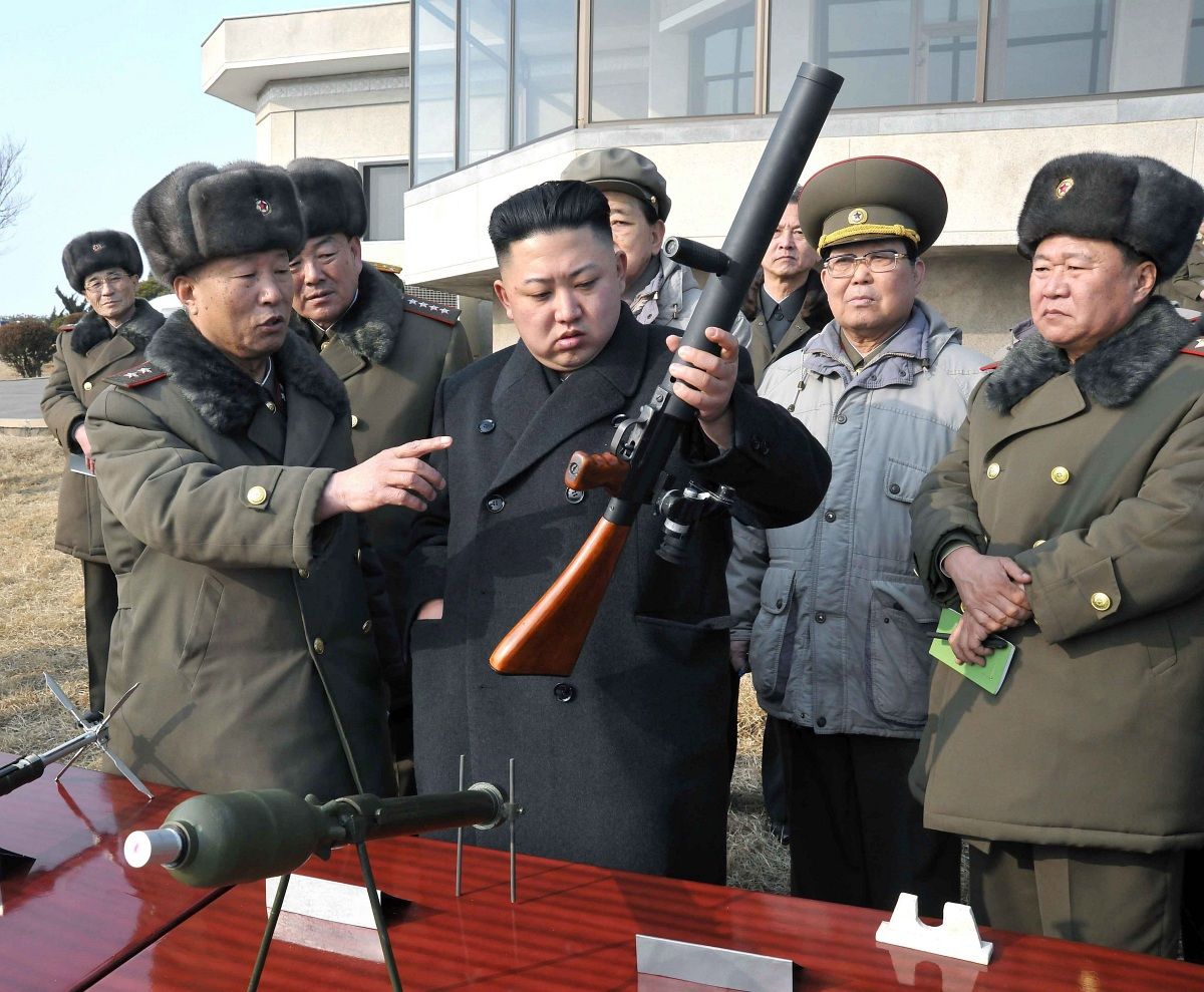Észak-Korea enged a turistáknak