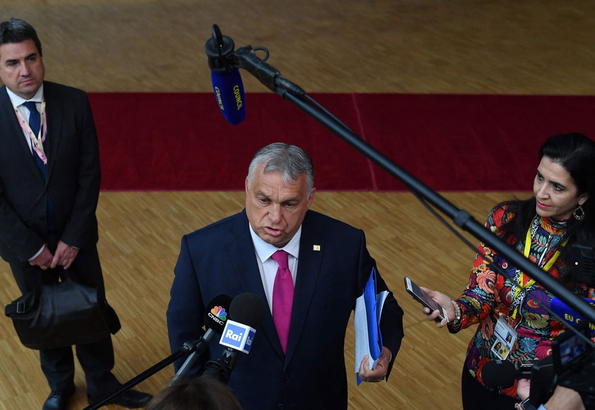 Sajtóhír: Felfüggesztették az osztrák közmédia vezetőjét az Orbánról írt bejegyzése miatt