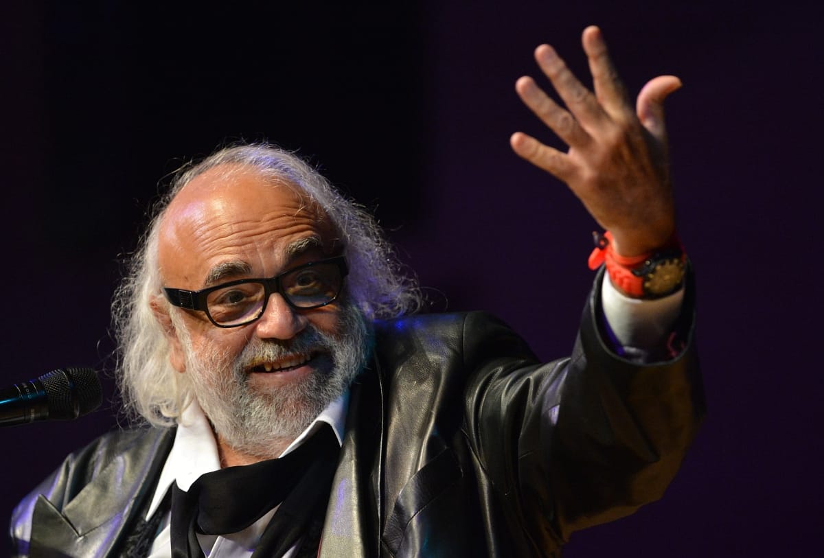Meghalt Demis Roussos