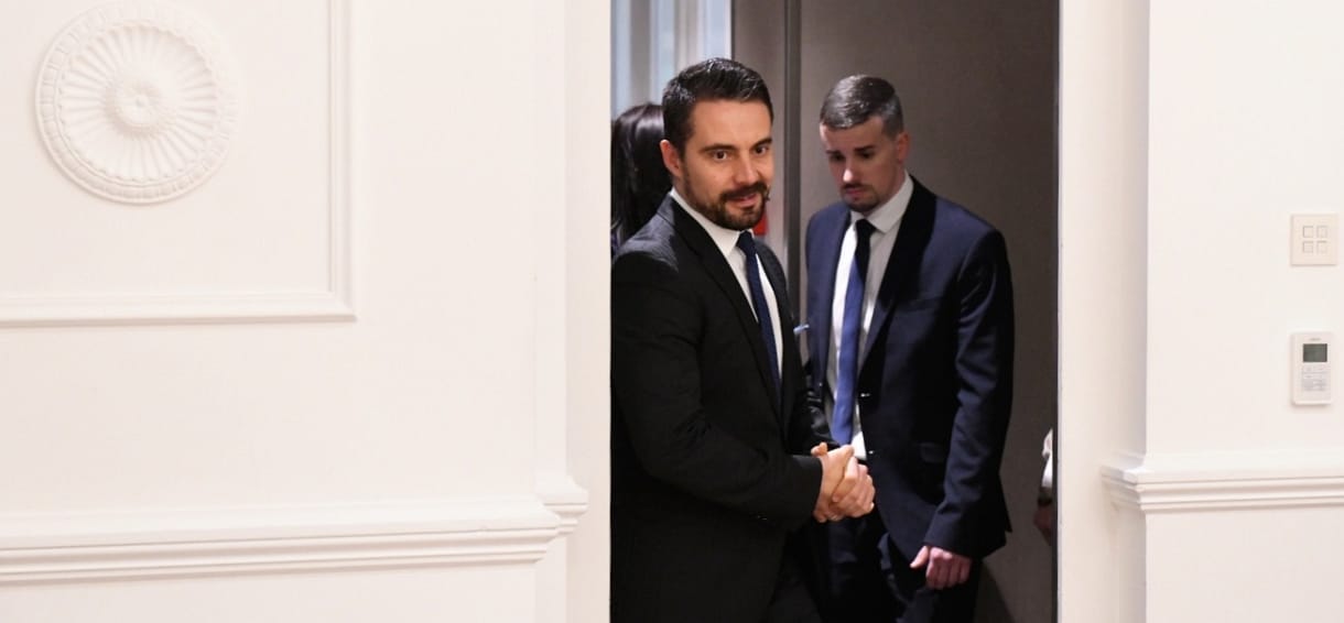Vona visszaszól Orbánnak: az igazi tét, hogy kivándorló ország leszünk-e
