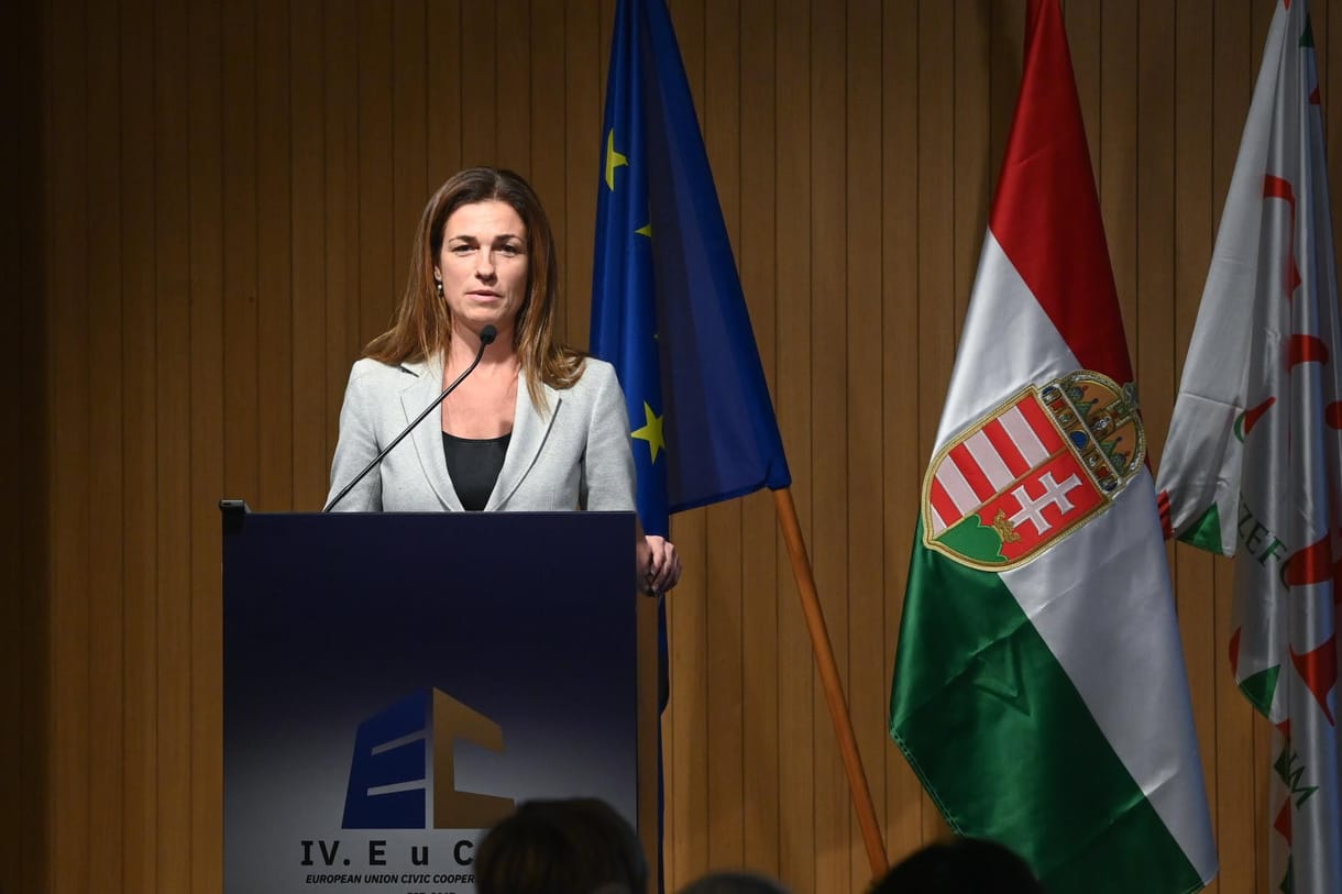 Tóta W. Árpádnak még lennének kérdései Varga Judithoz