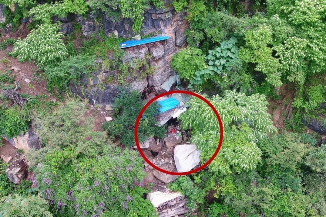 17 évig bujkált egy barlangban egy szökött rab Kínában