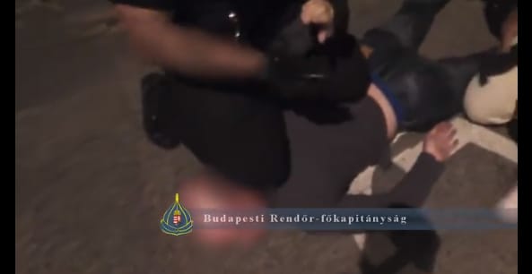 Máris elítélték az 1-es villamoson verekedő férfit