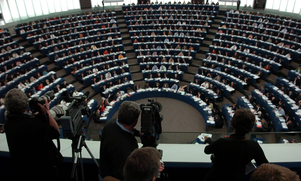 FT: holnap szigorú levelet küld Orbánéknak az EU