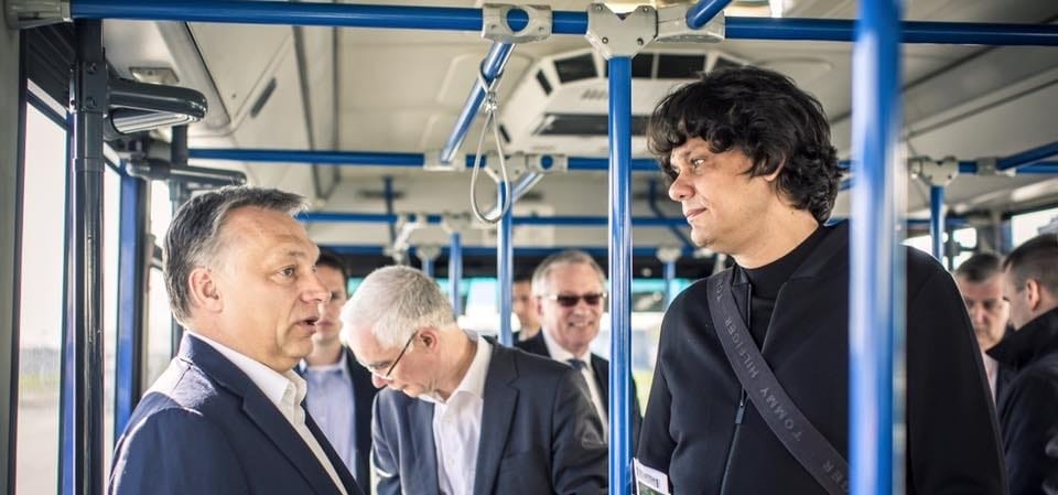 Mégis ott van a liberális szó a néppárti határozatban, a Fidesz meg is szavazta