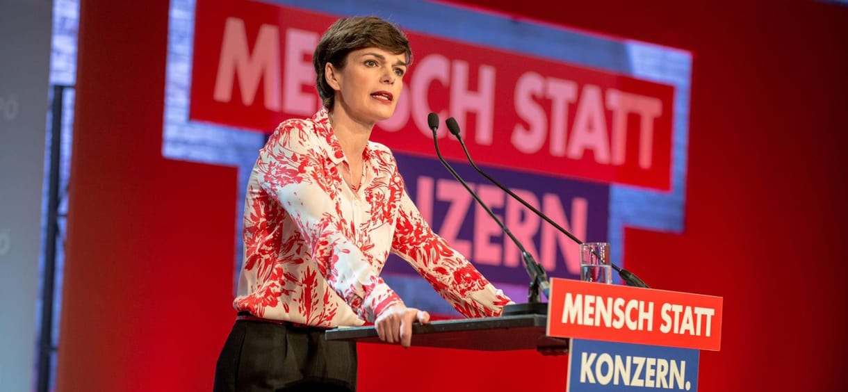 A megszeppent pártelnök mellett beindult az osztrák szocdemek migránsellenes szárnya