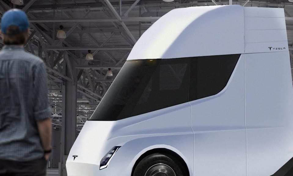 Kiváló fotókon a Tesla következő nagy dobása