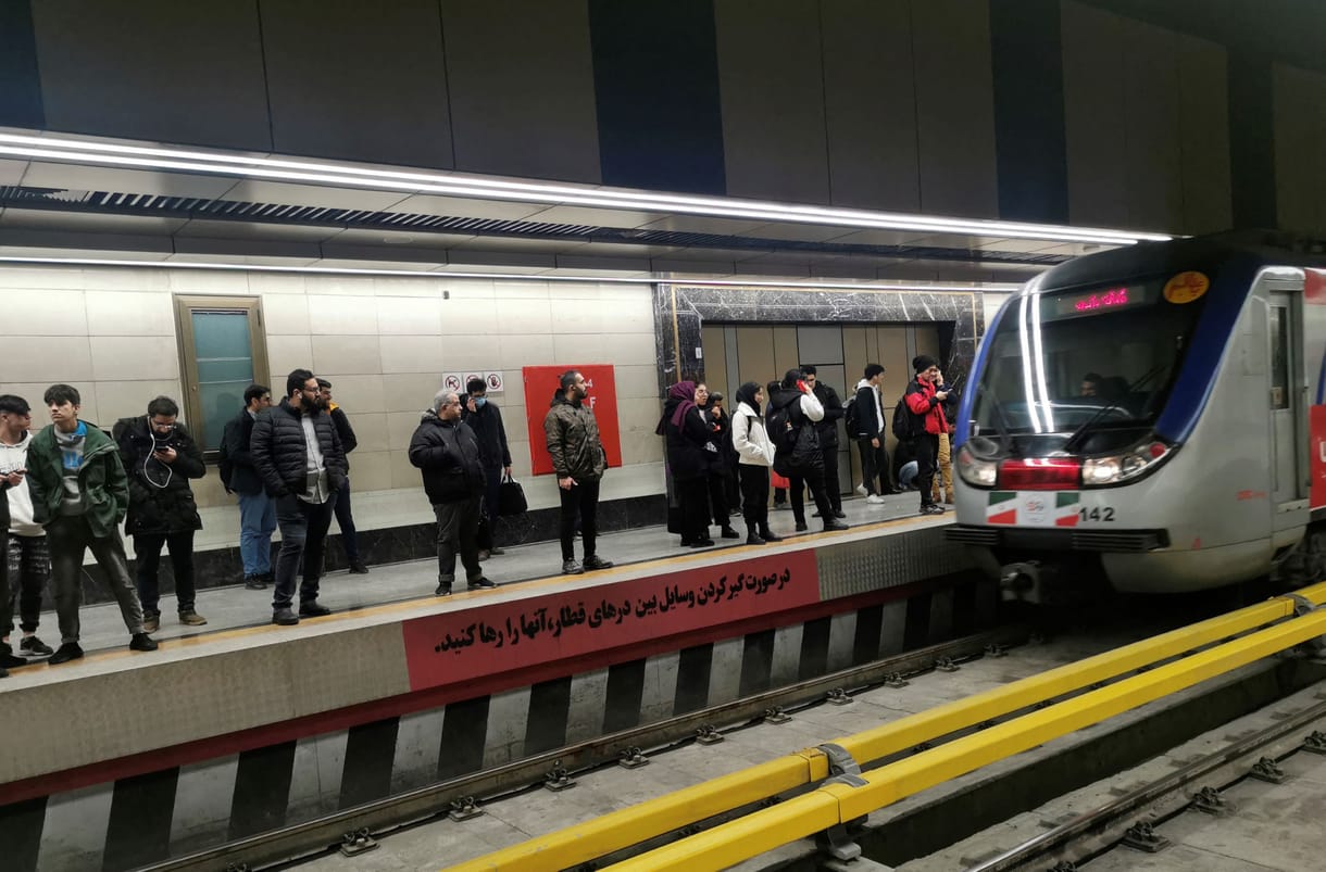 Védelmi alagutat építenek Teheránban az izraeli légicsapások után