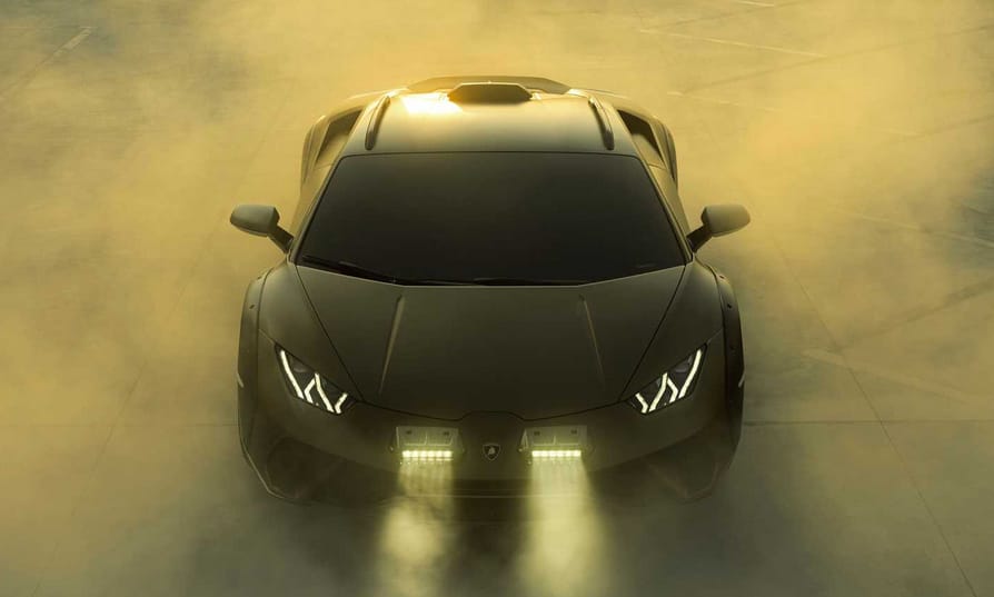 Közúton videózták le a Lamborghini utolsó benzines modelljét