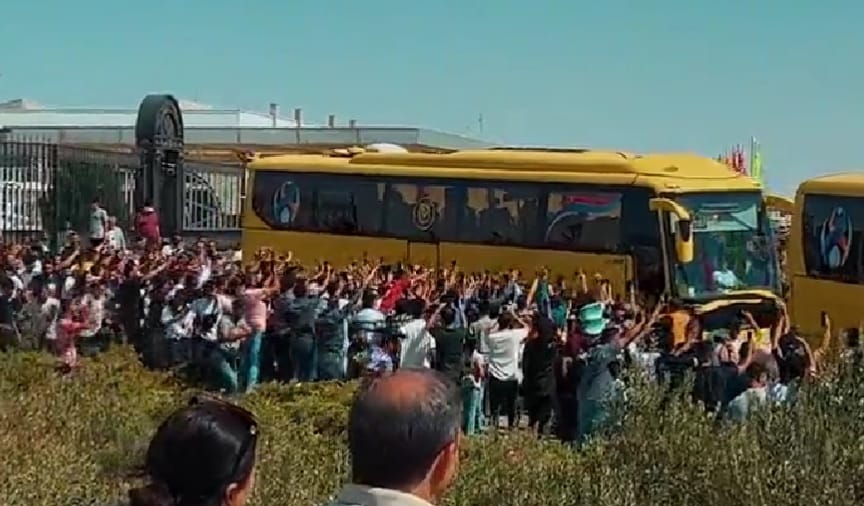 Elözönlötték az iráni Ronaldo-szurkolók az al-Nasszr szállodáját Teheránban – videó