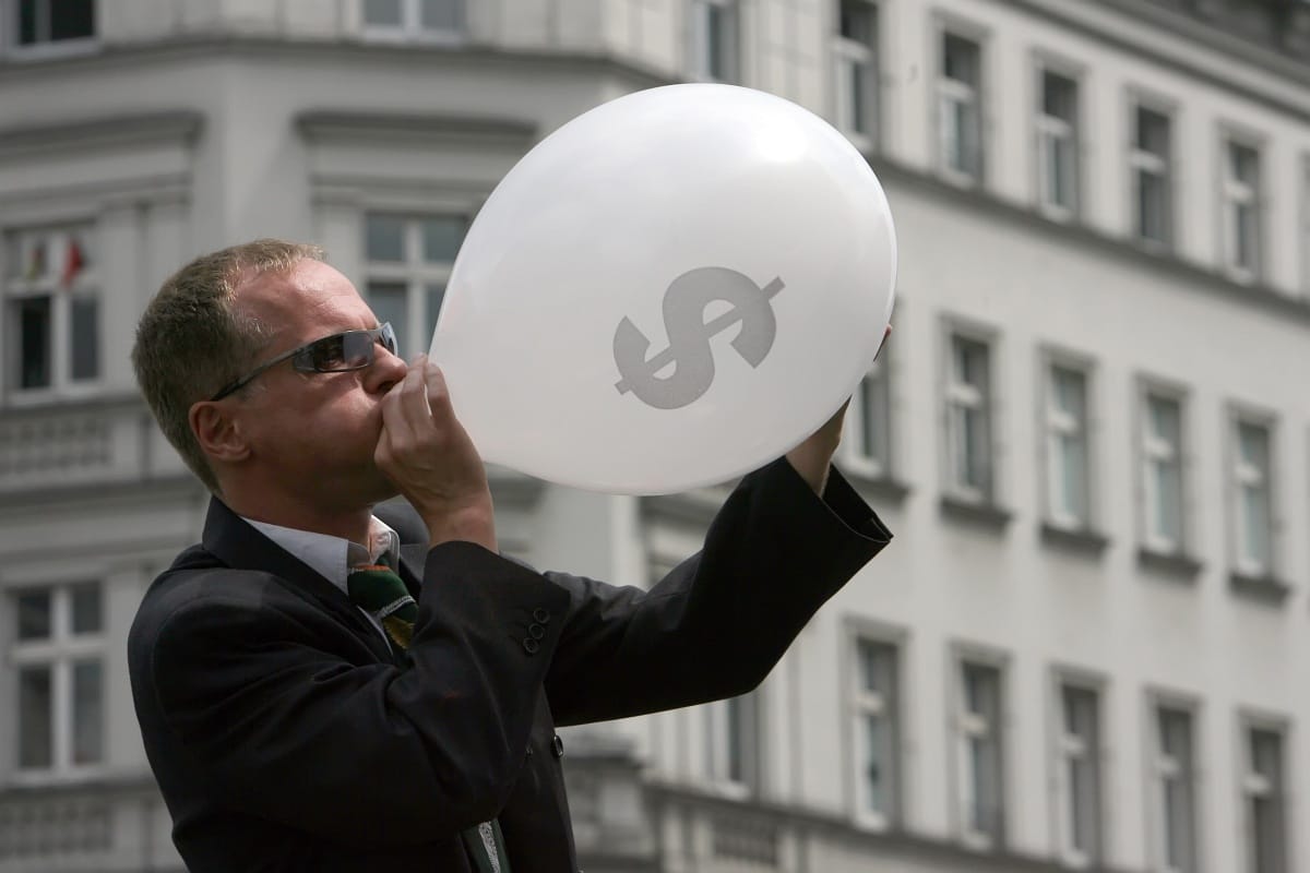 Százmilliós csalás: ön is utalt pénzt külföldi számlákra?