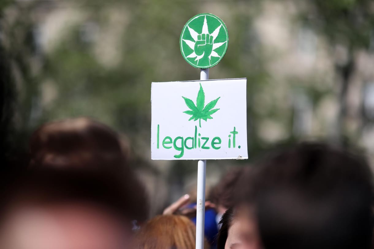 Szlovénia népszavazást tart a marihuána legalizálásáról