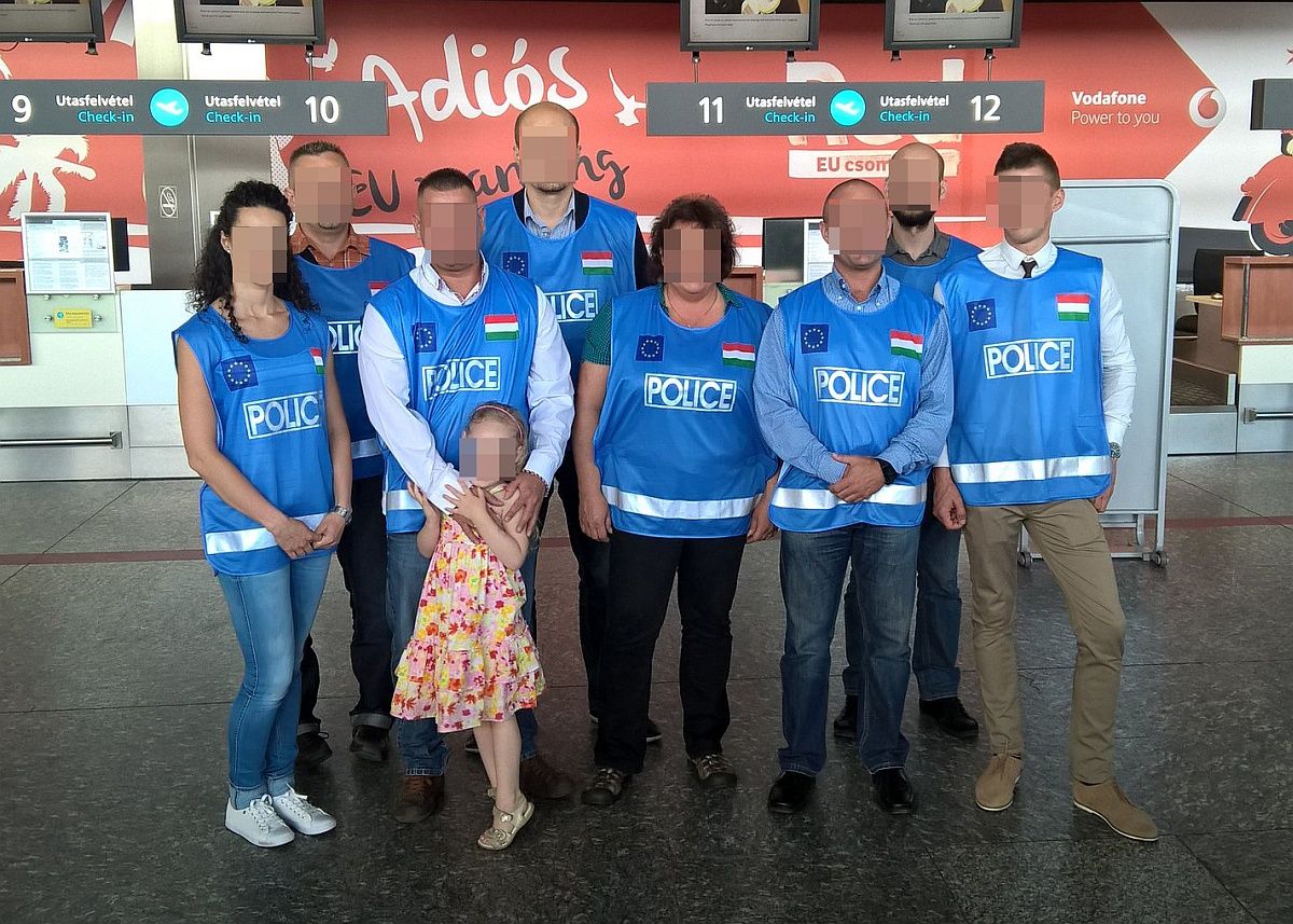 Lice-lice-Police