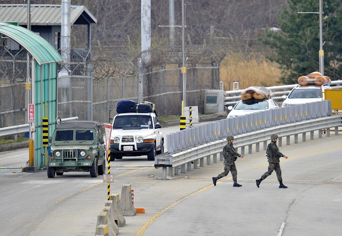 Észak-Korea elismerte az első koronavírus-gyanús esetet