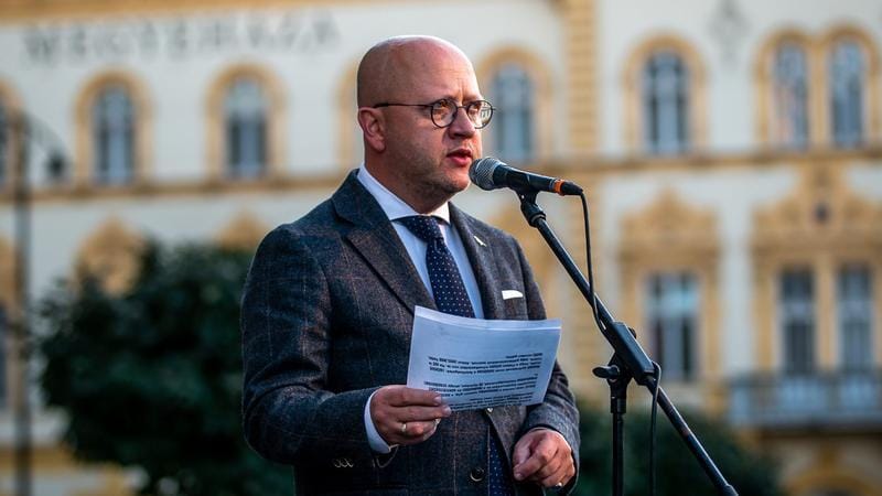 Kilépett az LMP-ből Kendernay János is