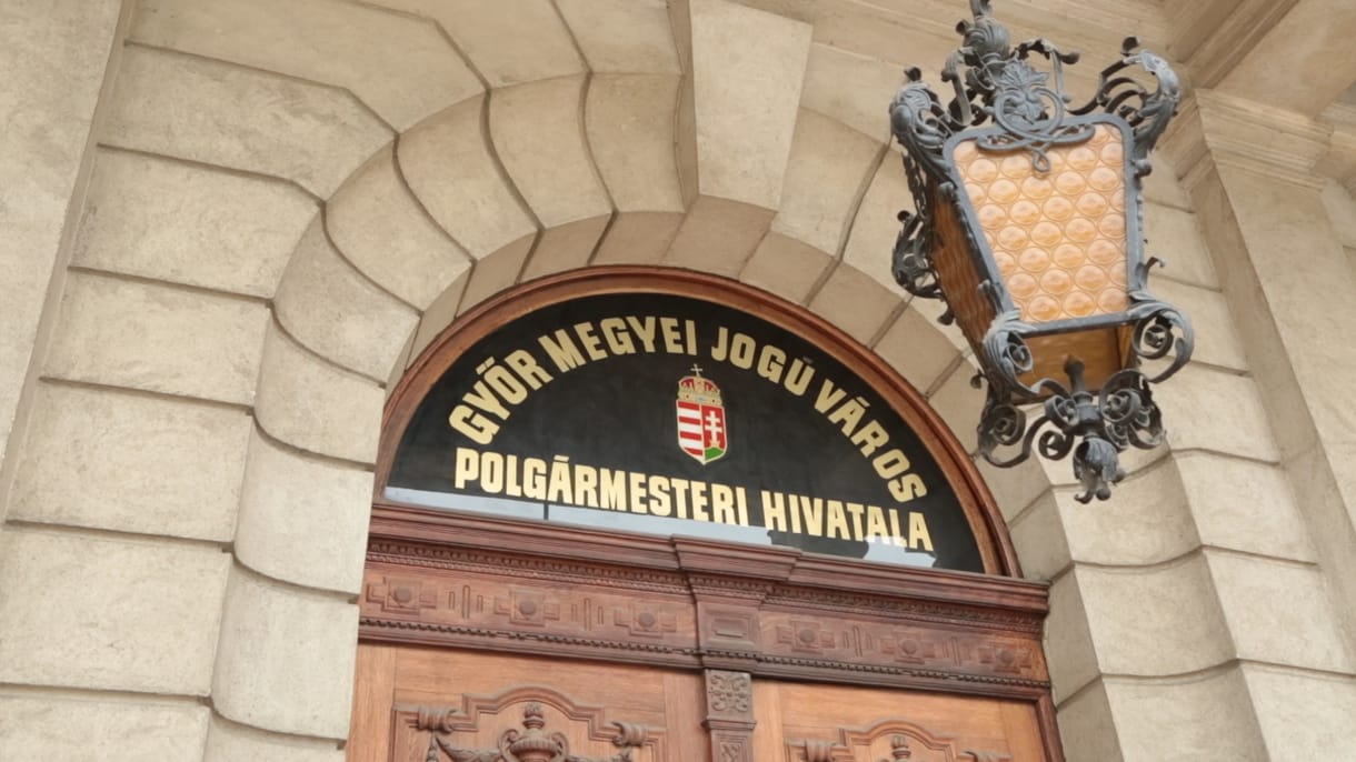 A győri MSZP a Jobbik pálfordulásáról: Úgy tűnik, Borkai fiúkat is vett magának