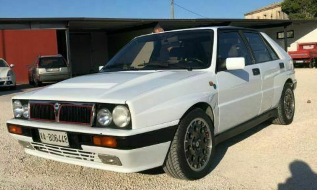 Kevesebb mint 5 ezer kilométerrel árulnak egy Lancia Delta HF Integralét