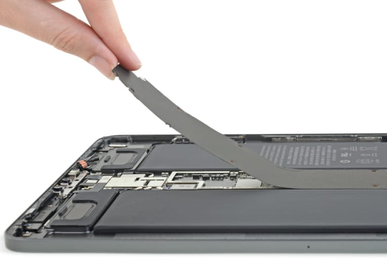 Szétszedték gyorsan az új iPad Prót is, és imádkozzon, hogy ne romoljon el