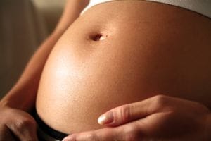 A negyvenes brit nők 29 százaléka döntött az abortusz mellett