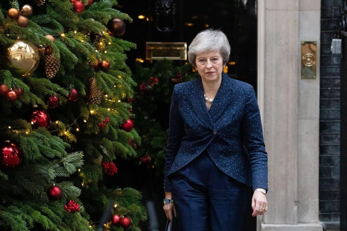 Theresa May alaposan megkurtította a kormány karácsonyi szünetét