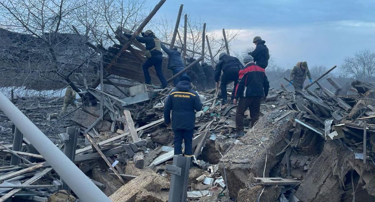 Öt gyerek is meghalt a Pokrovszk elleni orosz rakétacsapásban