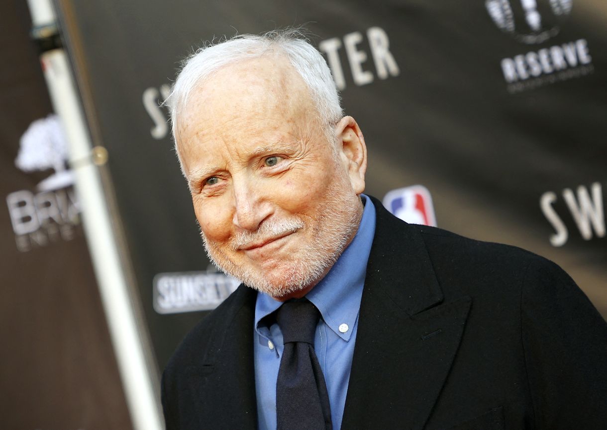 A Cápáról kellett volna beszélnie, ehelyett homofób és szexista megjegyzéseket tett Richard Dreyfuss