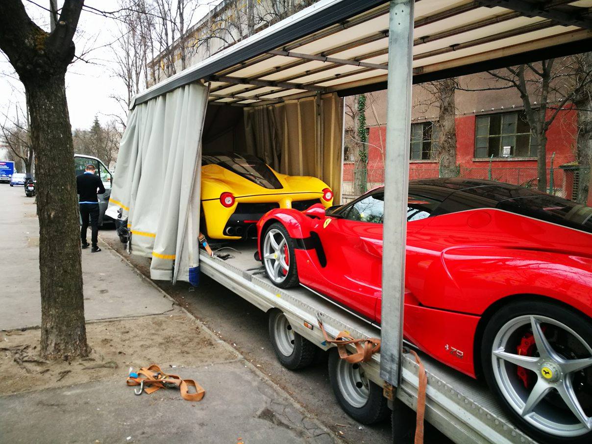 Ritka látvány Budapesten az 1 milliárdot érő Ferrarik