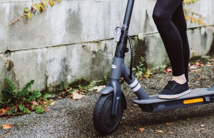 Már a Lidl is árul elektromos rollert 