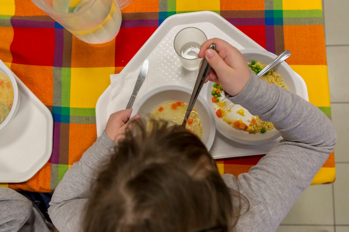 Visszamenőleg is drágul több helyen a közétkeztetés