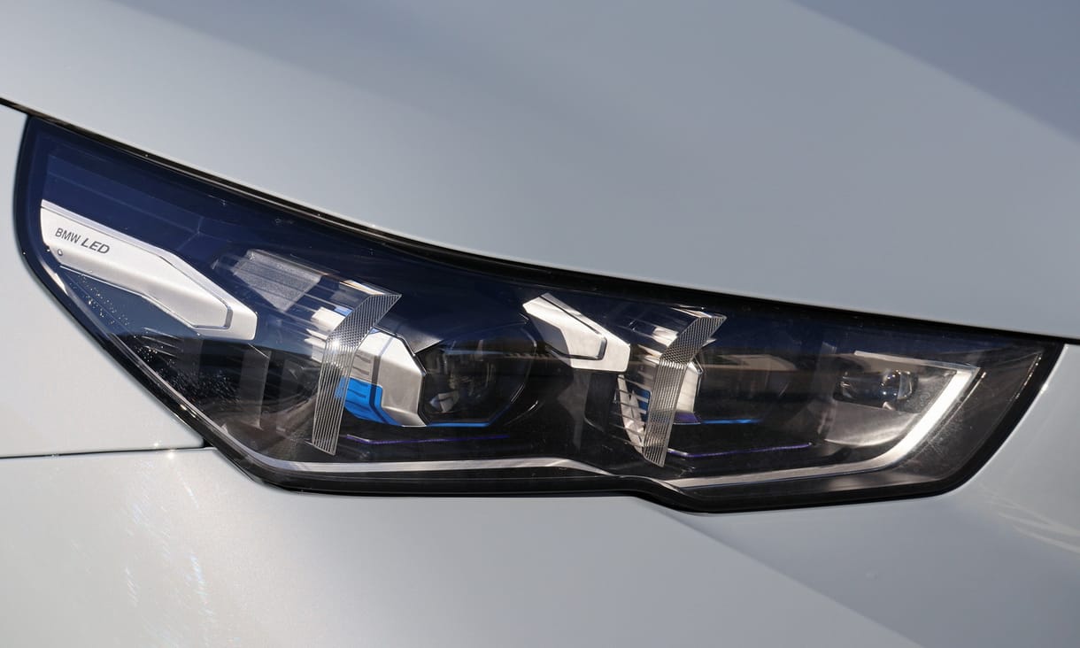 Elektromos sportkombi: íme a vadonatúj BMW i5 Touring M60