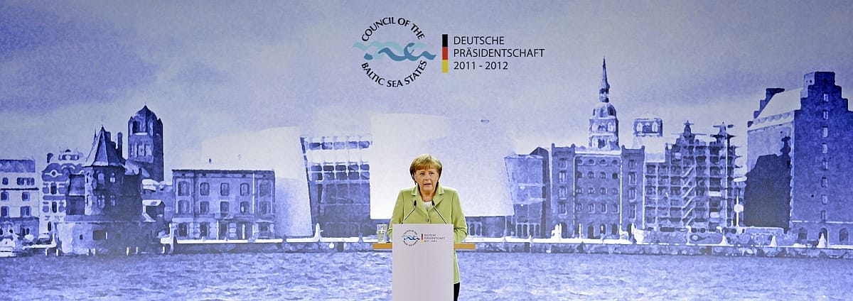 Nagyobb hatalmat adna Merkel az Európai Bizottságnak