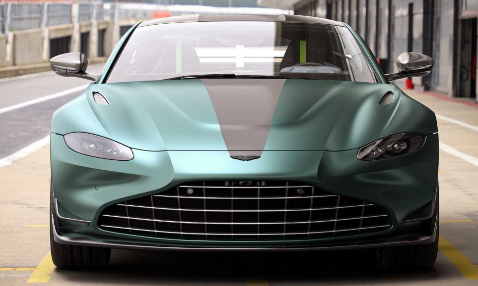 Az Aston Martin a közutakra szabadítja az idei F1-es biztonsági autóját