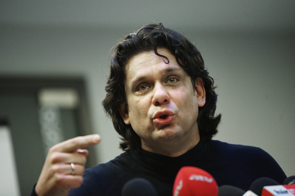 Deutsch: Az olimpiai pályázatot a lehető leghamarabb vissza kell vonni