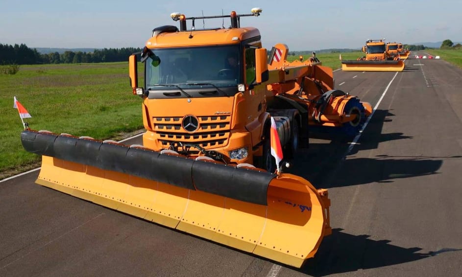 Itt vannak a sofőr nélküli szuperszéles hókotrók, mutatjuk őket