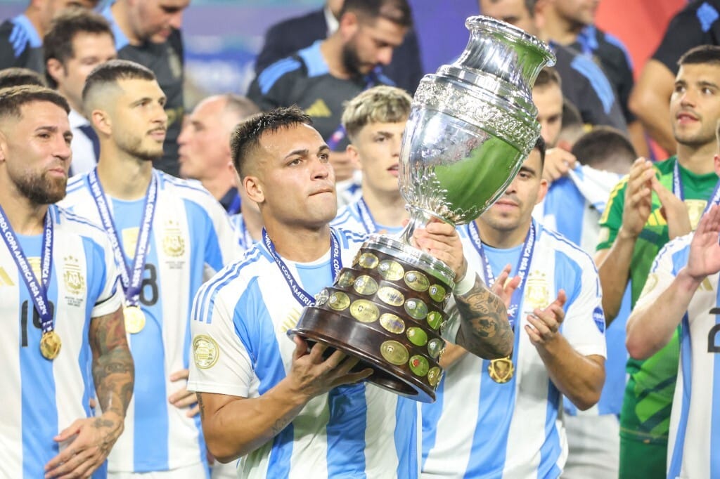 Argentína nyerte a Copa Américát, de káosz volt a floridai stadionnál