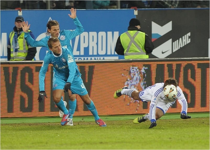 Huszti egy percet kapott a győztes Zenitben