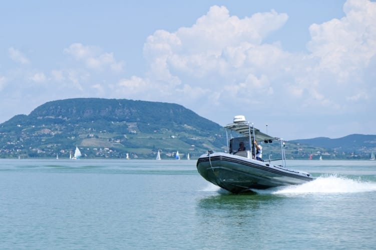 Közel 29 fokosra melegedett a Balaton