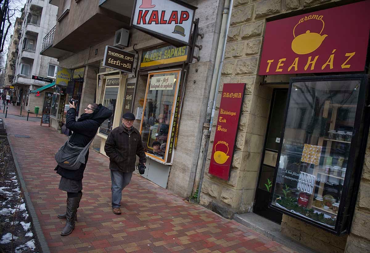„A saját magam alkotta gettóban élek” – csodálatos Pozsonyi út, éjjel-nappal